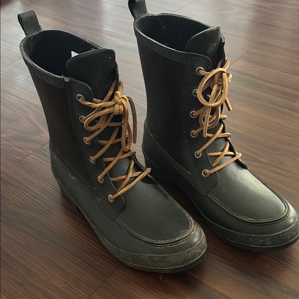 Black Lace-Up Boots with Tan Laces